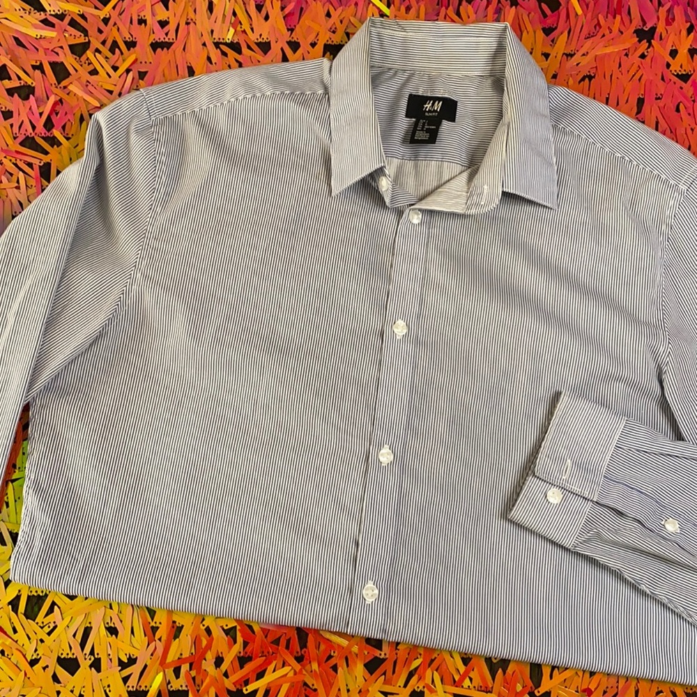 H&M Slim Fit Blue&white striped long sleeve button